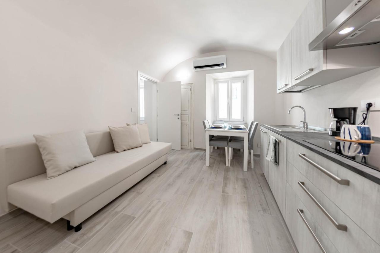 H11 Piccola Perla A Un Passo Dal Mare Apartment Santo Stefano al Mare Exterior photo